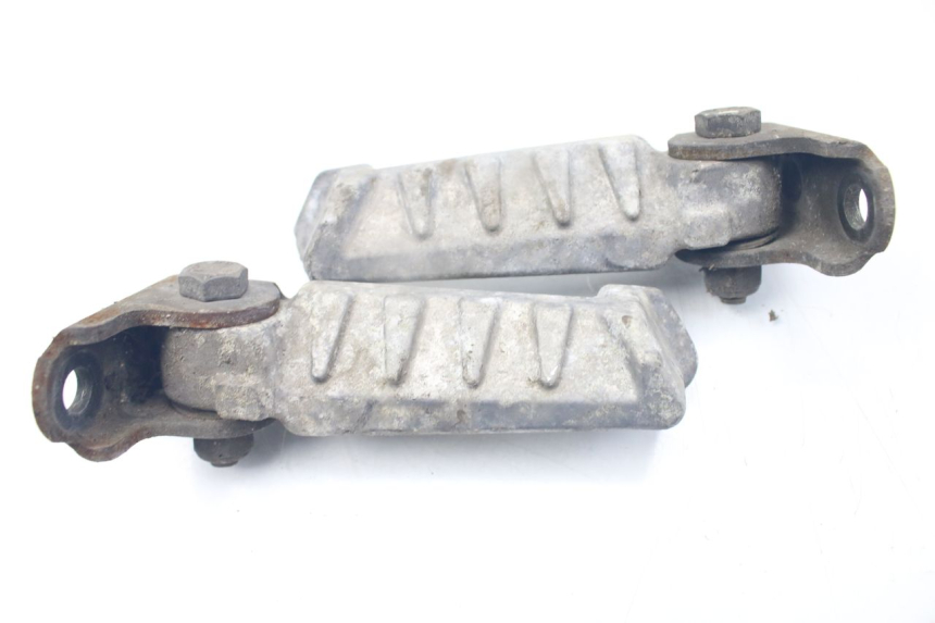 photo de PAR DE APOYAPIÉS TRASEROS PEUGEOT LUDIX SNAKE 2T 50 (2004 - 2014)