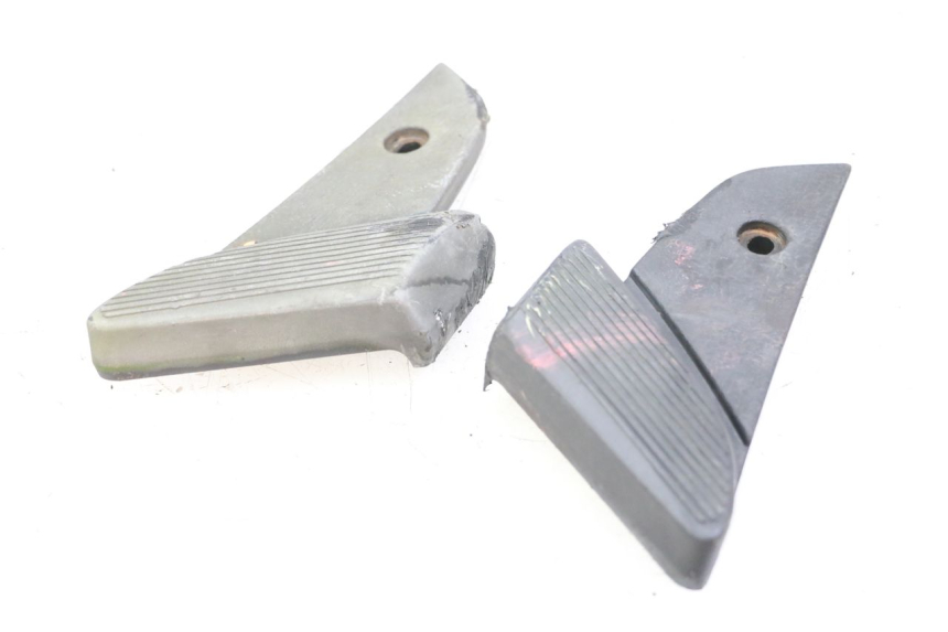 photo de PAR DE APOYAPIÉS TRASEROS PIAGGIO VESPA S 2T 50 (2007 - 2014)