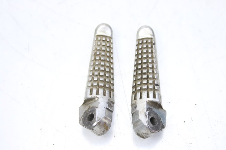 photo de PAR DE APOYAPIÉS TRASEROS SUZUKI SV S 650 (1999 - 2002)