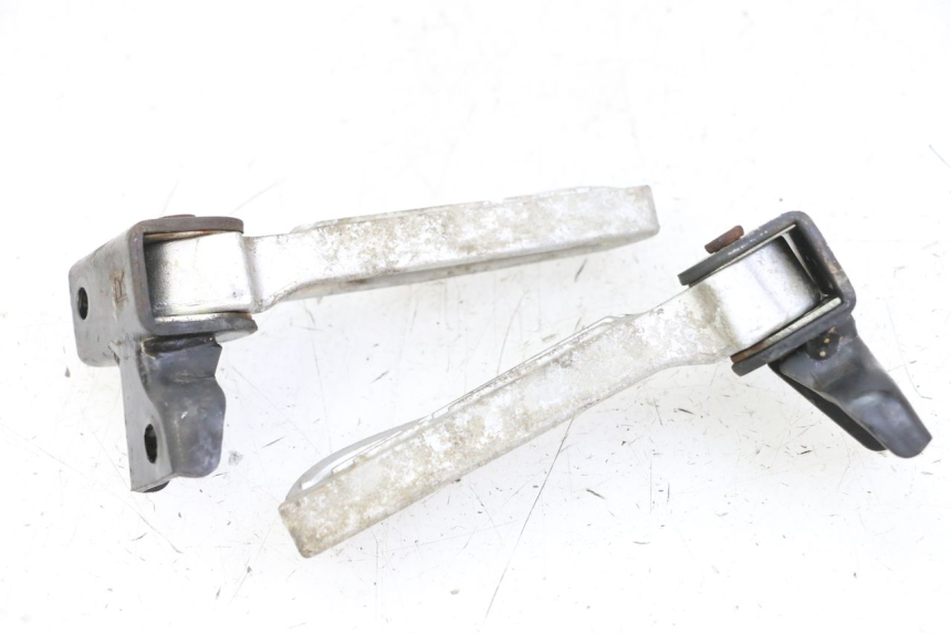 photo de PAR REPOSAPIES TRASERA PEUGEOT TWEET 4T 50 (2014 - 2019)