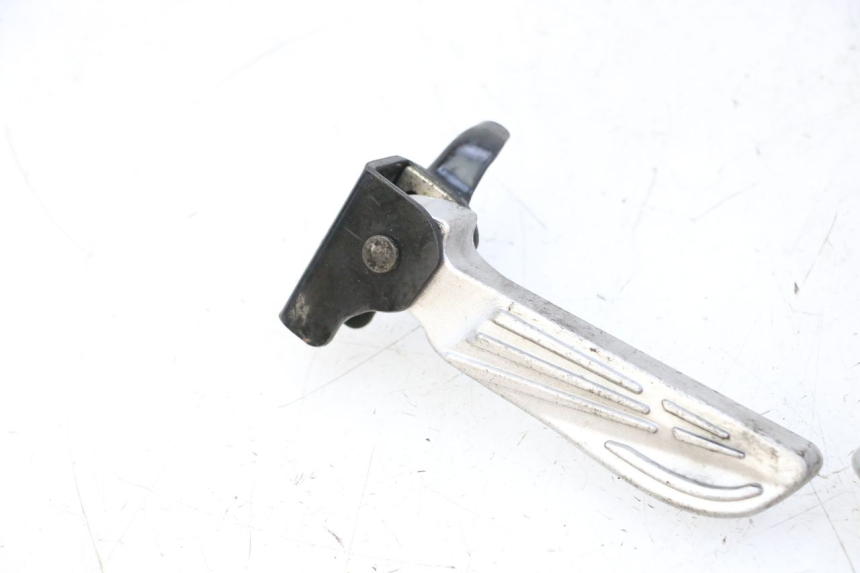 photo de PAR REPOSAPIES TRASERA PEUGEOT TWEET PRO CARGO 50 (2018 - 2020)