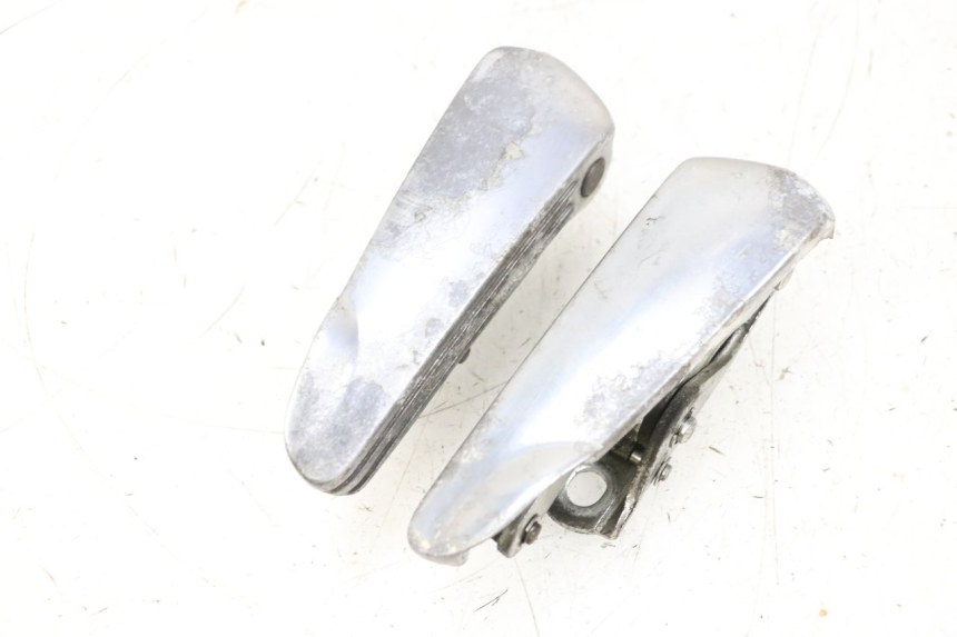 photo de PAR REPOSAPIES TRASERA PIAGGIO VESPA GTS SUPER IE 125 (2009 - 2016) - Marcados y referencias originales