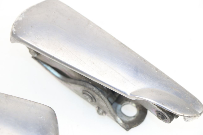 photo de PAR REPOSAPIES TRASERA PIAGGIO VESPA GTS 125 (2007 - 2012)