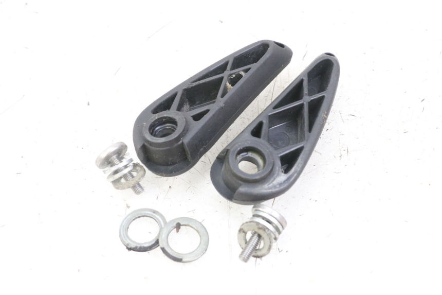 photo de PAR REPOSAPIES TRASERA YAMAHA NEO'S NEOS 2T EASY 50 (2013 - 2016)