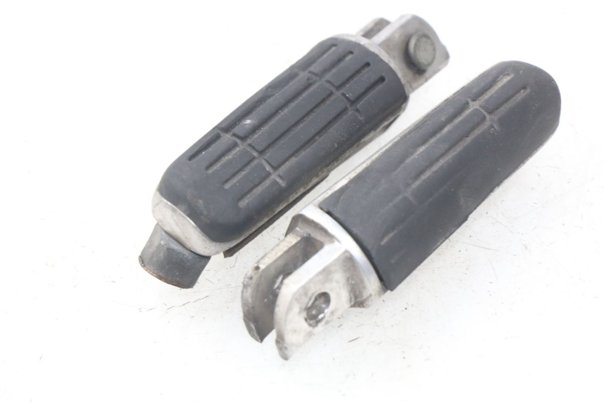 photo de PAR DE REPOSAPIÉS DELANTEROS YAMAHA FJR ABS 1300 (2006 - 2012)