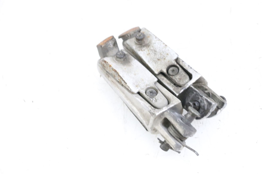 photo de PAR DE REPOSAPIÉS DELANTEROS YAMAHA FJR ABS 1300 (2006 - 2012) - Otra perspectiva