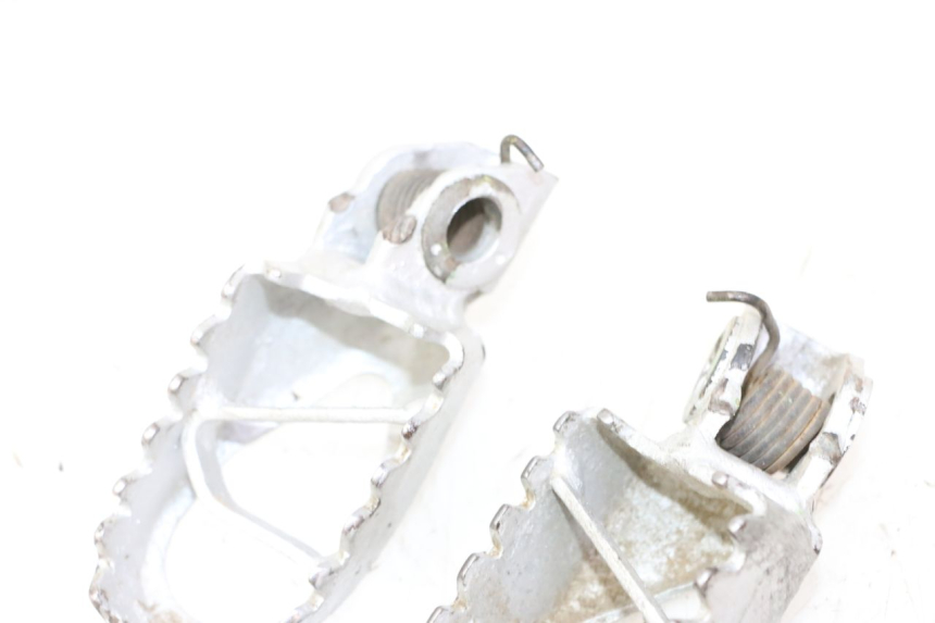 photo de PAR REPOSAPIES DELANTERA KAWASAKI KX 65 (2000 - 2019)