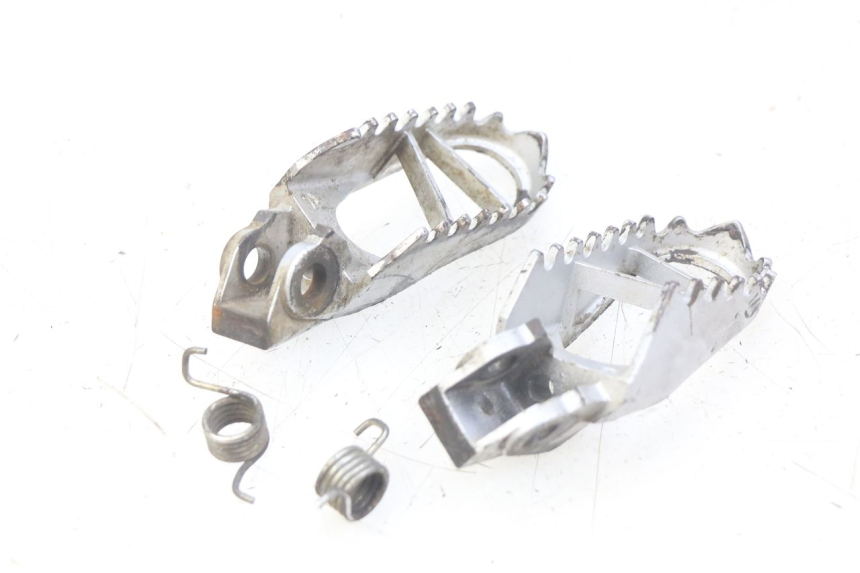 photo de PAR REPOSAPIES DELANTERA KAWASAKI KX 85 (2014 - 2021)