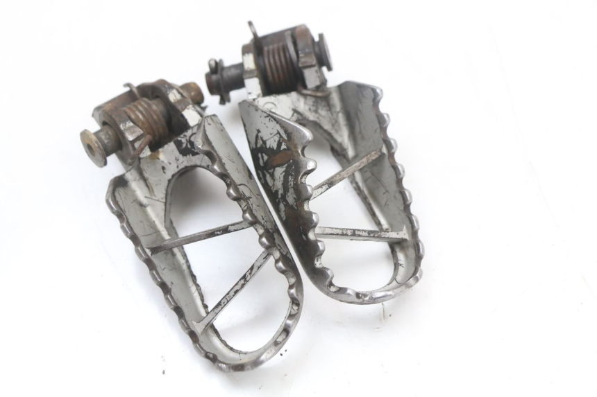 photo de PAR REPOSAPIES DELANTERA KAWASAKI KX 85 (2014 - 2021)
