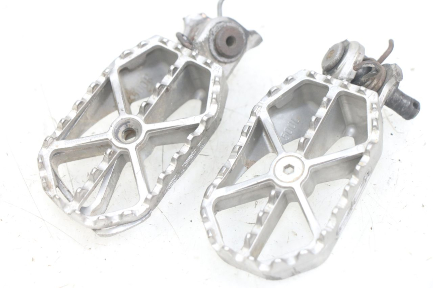 photo de PAR DE REPOSAPIÉS DELANTEROS KAWASAKI KXF KX-F 250 (2012 - 2014)