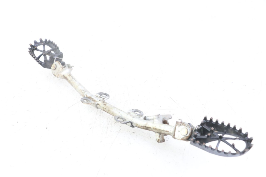 photo de PAR DE REPOSAPIÉS DELANTEROS APOLLO RFZ 125