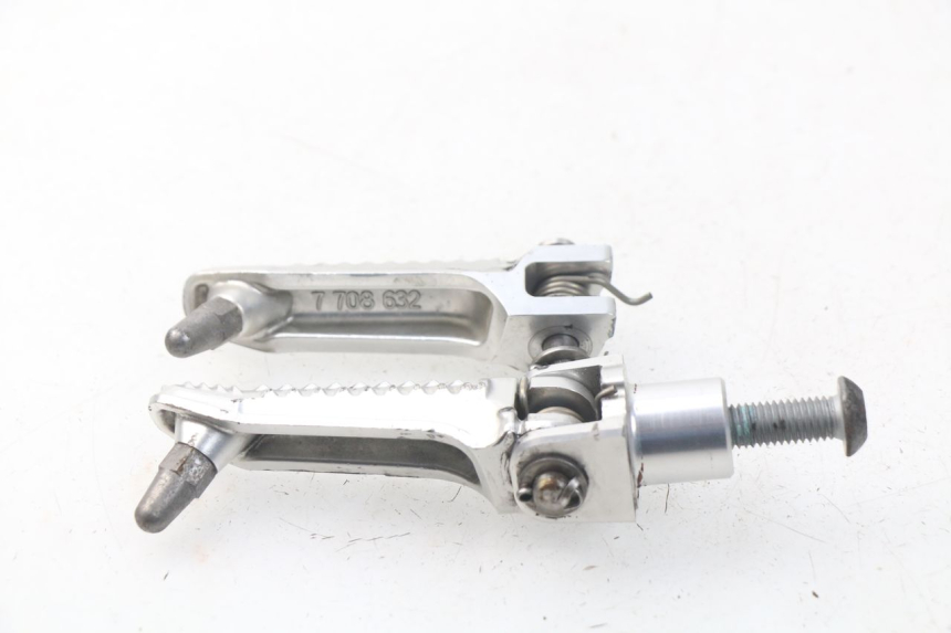photo de PAR REPOSAPIES DELANTERA BMW S RR ABS S1000RR 1000 (2009 - 2011)