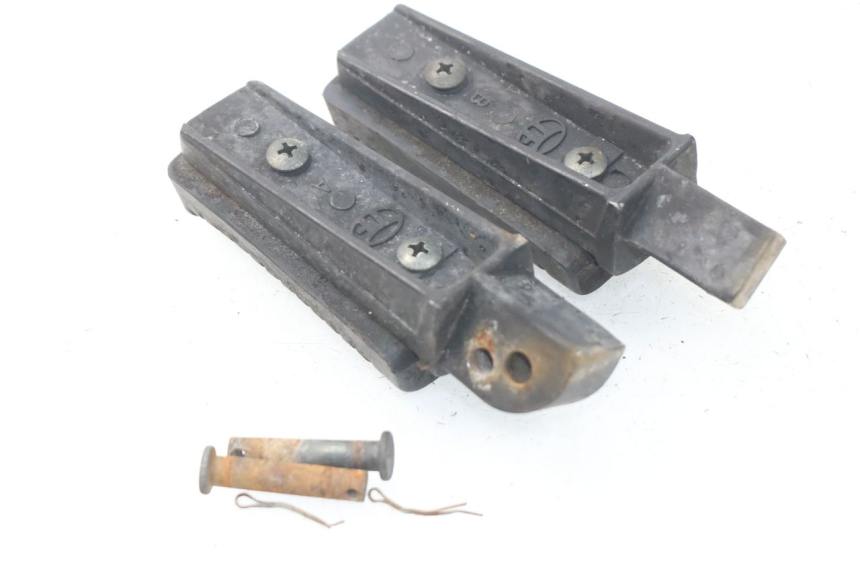 photo de PAR REPOSAPIES DELANTERA MASH SEVENTY FIVE 125 (2013 - 2021) - Detalle de la pieza