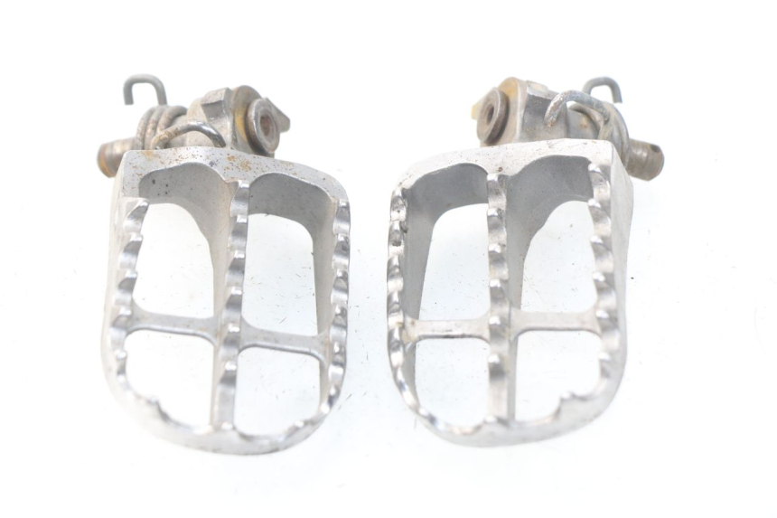 photo de PAR REPOSAPIES DELANTERA YAMAHA YZ-F YZF 250 (2014 - 2018)