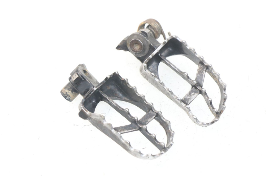 photo de PAR DE REPOSAPIÉS DELANTEROS YAMAHA YZ 85 (2002 - 2018)