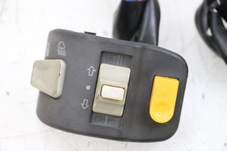 photo de PAR DE MANILLARES JM MOTORS SANTANA 50 (2014 - 2023) - Recambio usado revisado