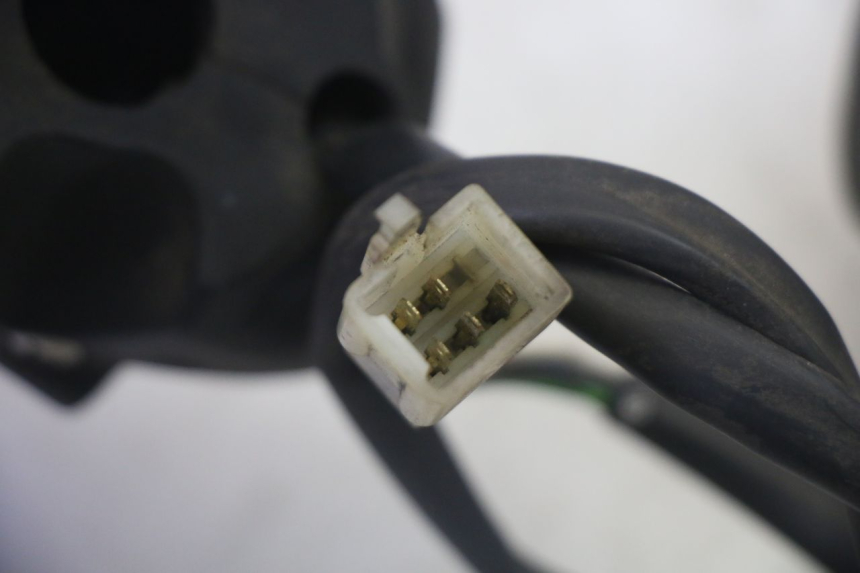 photo de PAR DE MANILLARES PEUGEOT SATELIS 125 (2006 - 2009)