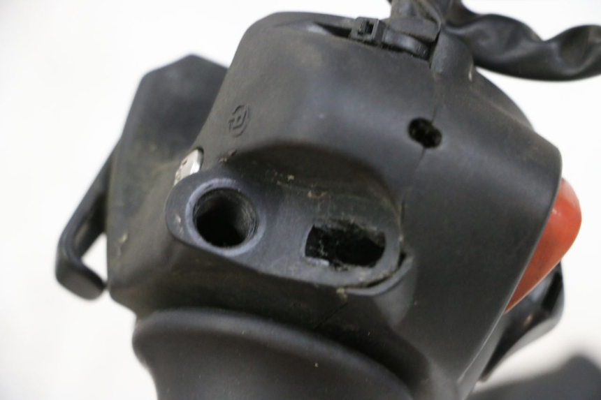 photo de CONMUTADORES PEUGEOT SATELIS 125 (2013 - 2018) - Detalle de la pieza