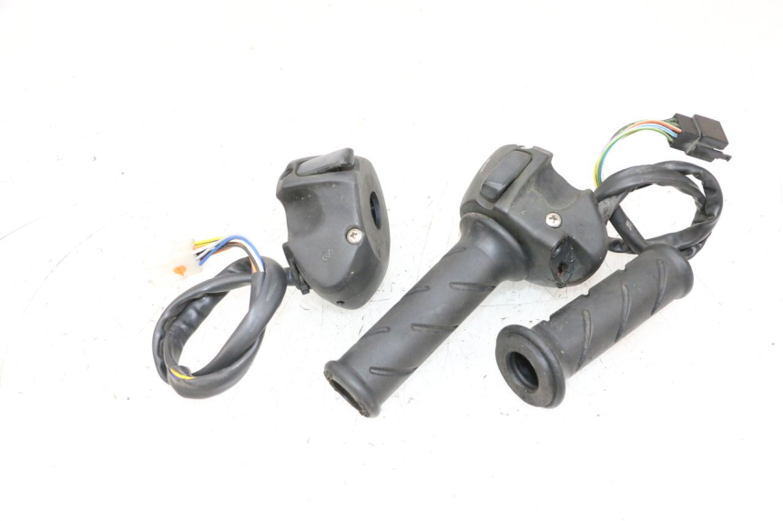 photo de CONMUTADORES PEUGEOT SATELIS 125 (2013 - 2018) - Recambio usado revisado