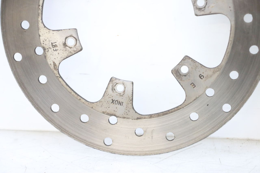 photo de PAR DISCO FRENO DELANTERO PIAGGIO MP3 RL 250 (2007 - 2010) - Zoom sobre los componentes