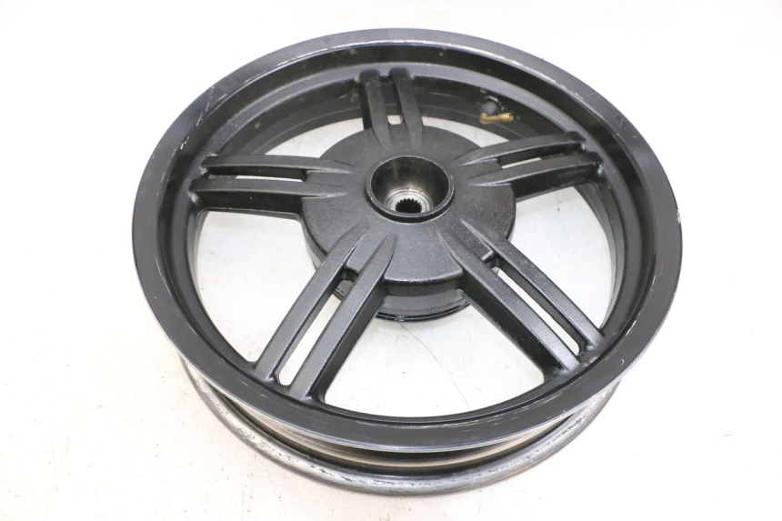 photo de PAR LLANTAS KYMCO AGILITY 16+ 4T 50 (2018 - 2023) - Inspección visual detallada