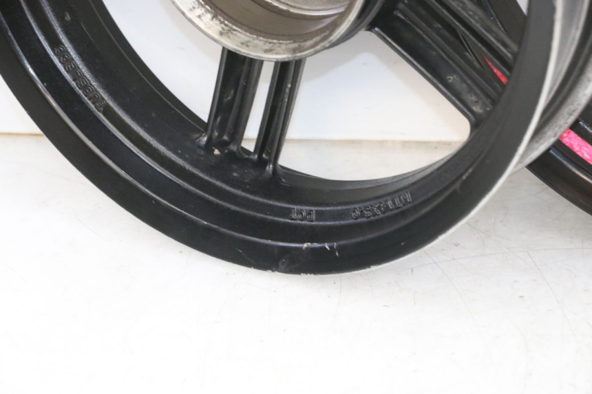 photo de PAR LLANTAS KYMCO AGILITY 16+ 4T 50 (2018 - 2023) - Otra perspectiva