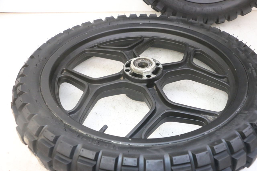 photo de PAR LLANTAS BMW K 75 RT 750 (1989 - 1997)