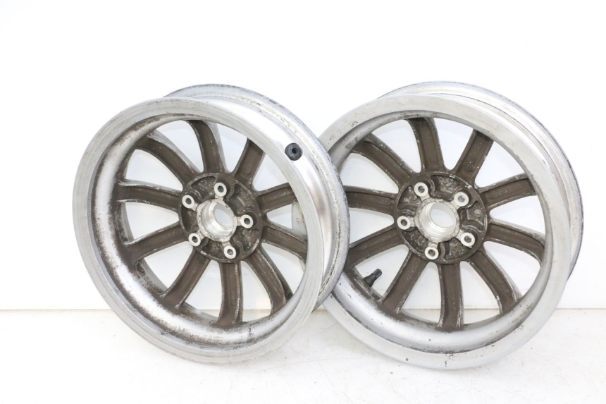 photo de PAR LLANTA PIAGGIO MP3 LT 300 (2010 - 2016)