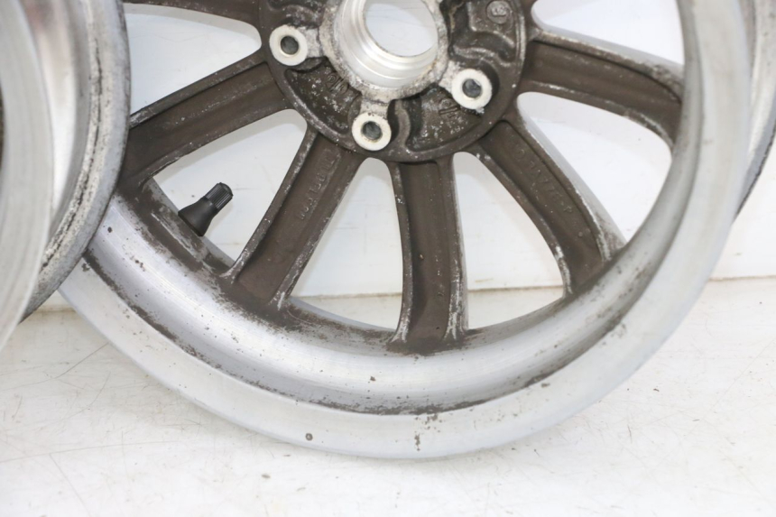 photo de PAR LLANTA PIAGGIO MP3 LT 300 (2010 - 2016)