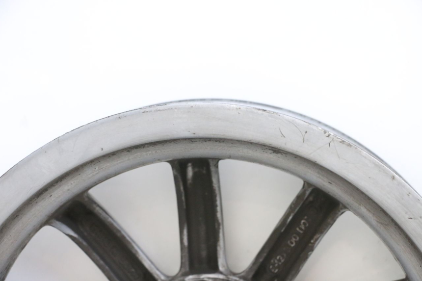 photo de PAR LLANTAS PIAGGIO MP3 RL 250 (2007 - 2010) - Inspección visual detallada