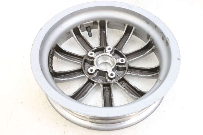 photo de PAR LLANTAS PIAGGIO MP3 RL 250 (2007 - 2010) - Características distintivas