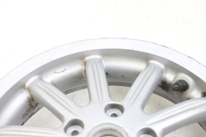 photo de PAR LLANTAS PIAGGIO MP3 RL 250 (2007 - 2010) - Zoom sobre los componentes