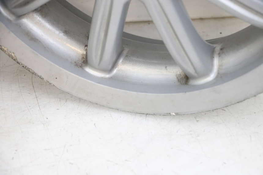 photo de PAR LLANTAS PIAGGIO MP3 RL 250 (2007 - 2010) - Detalle de la pieza