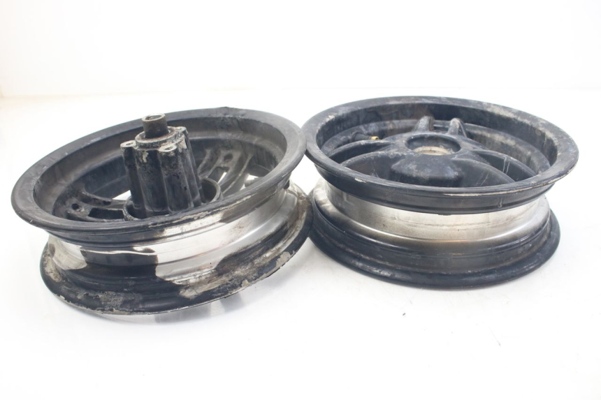 photo de PAR LLANTA PEUGEOT LUDIX SNAKE 2T 50 (2004 - 2014)