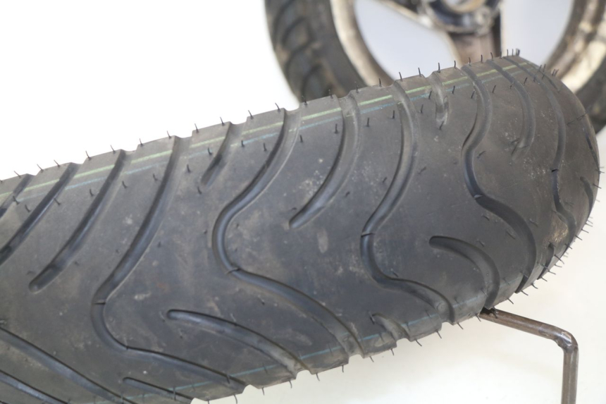 photo de PAR LLANTAS PEUGEOT SPEEDFIGHT LC 50 (1996 - 2002)