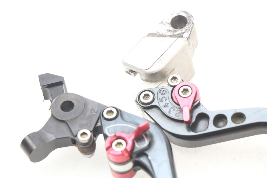 photo de  MANETA FRENO KAWASAKI ER-6 ER6 N 650 (2009 - 2011)