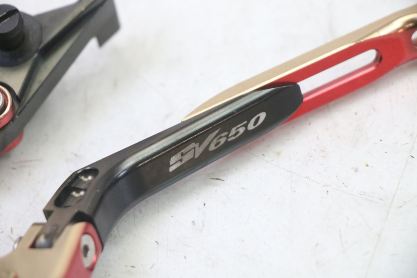 photo de  MANETA FRENO SUZUKI SV S 650 (2003 - 2009)