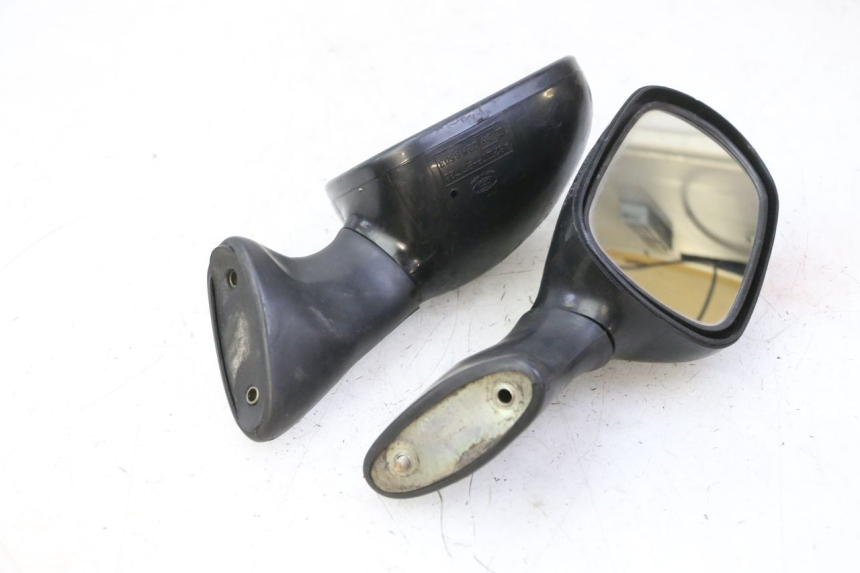 photo de RETROVISORES HONDA CBR F SC25 1000 (1989 - 1992) - Detalle de la pieza