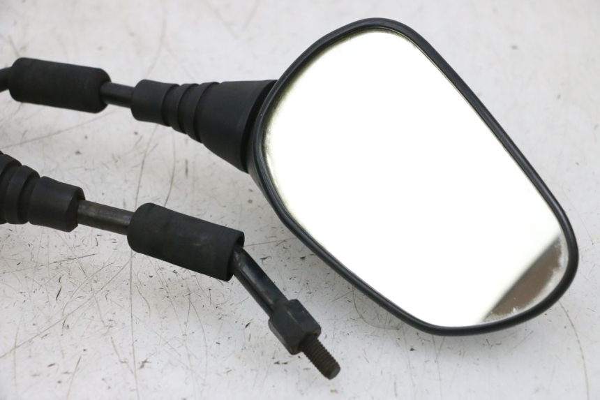 photo de RETROVISORES JM MOTORS SANTANA 50 (2014 - 2023) - Recambio usado revisado