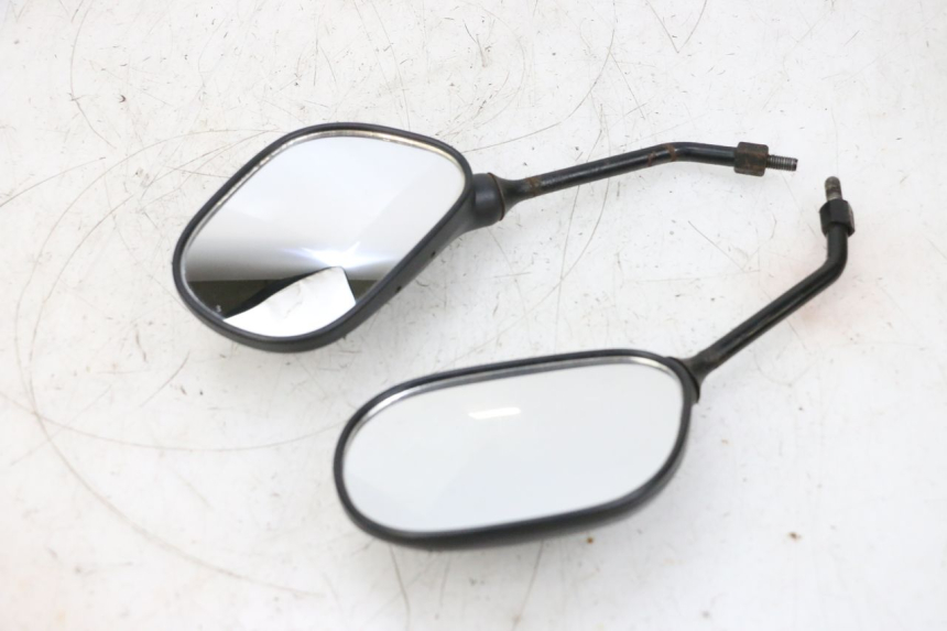 photo de RETROVISORES NECO TEMPO 4T 50 (2022 - 2026) - Características distintivas