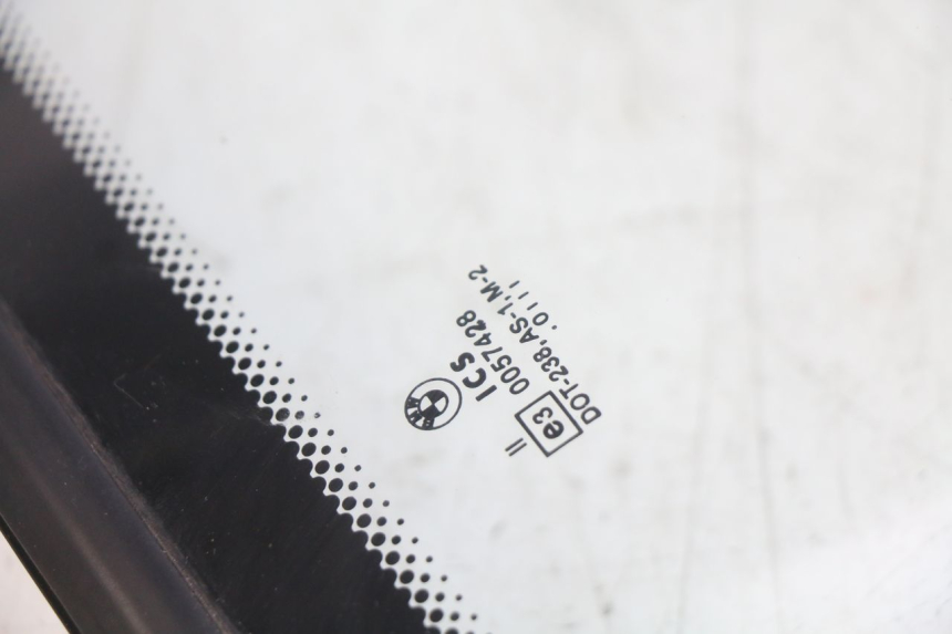 photo de PARABRISAS BMW C1 125 (2000 - 2003)