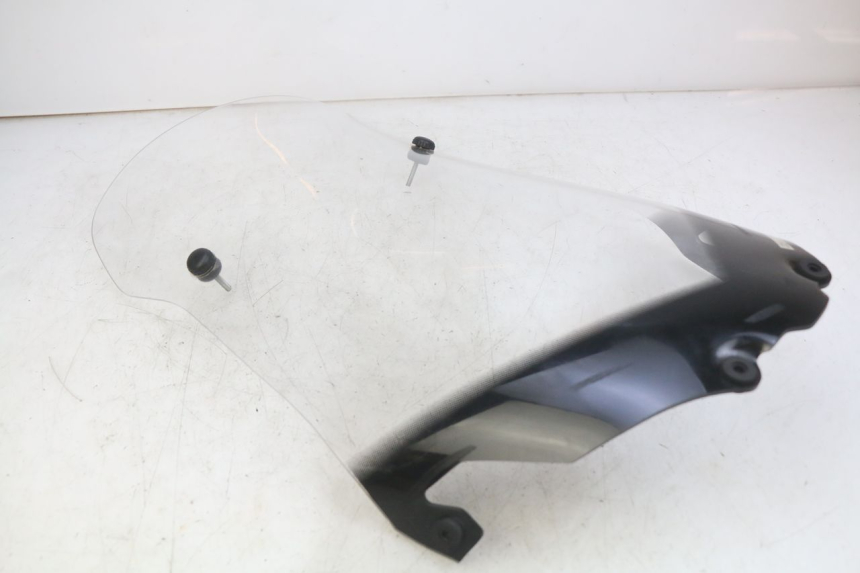 photo de PARABRISAS PEUGEOT CITYSTAR AIR 125 (2014 - 2017) - Otra vista del artículo