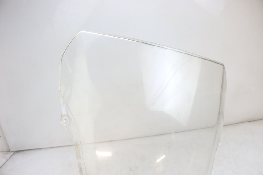 photo de PARABRISAS SUZUKI DL V STROM 1000 (2002 - 2007) - Zoom sobre los componentes