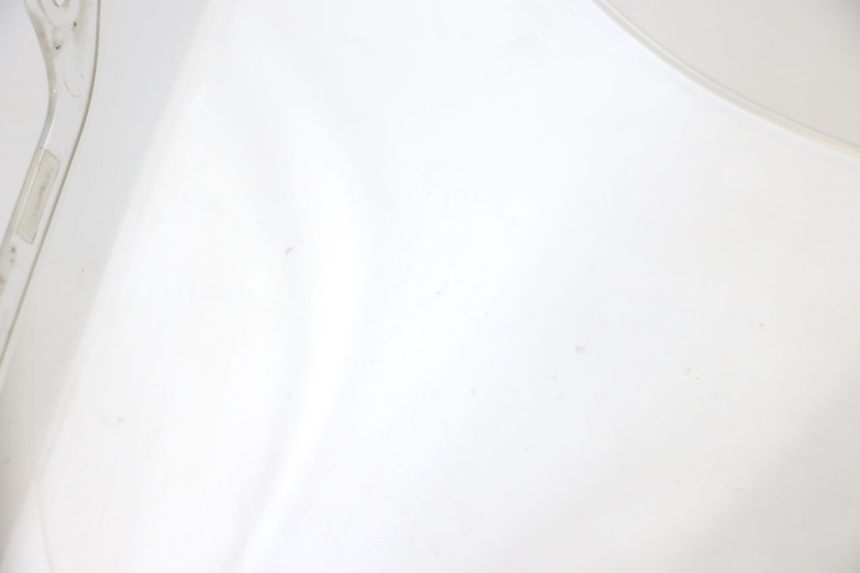 photo de PARABRISAS SUZUKI DL V STROM 1000 (2002 - 2007) - Detalles de los puntos de fijación