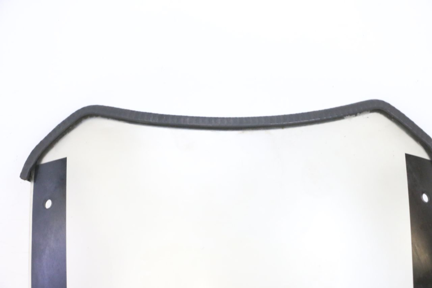 photo de PARABRISAS KAWASAKI GPX R WARBIRD 600 (1988 - 1993) - Zoom sobre los componentes