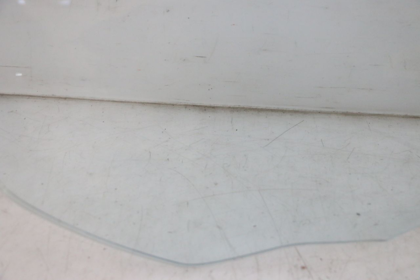 photo de PARABRISAS PIAGGIO MP3 125 (2006 - 2014)