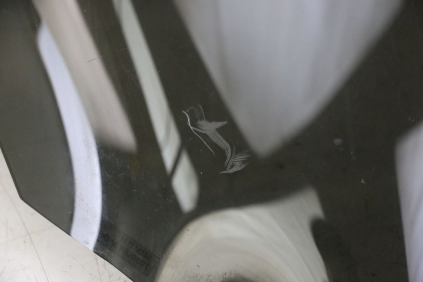 photo de PARABRISAS PEUGEOT CITYSTAR 2T 50 (2018 - 2021)