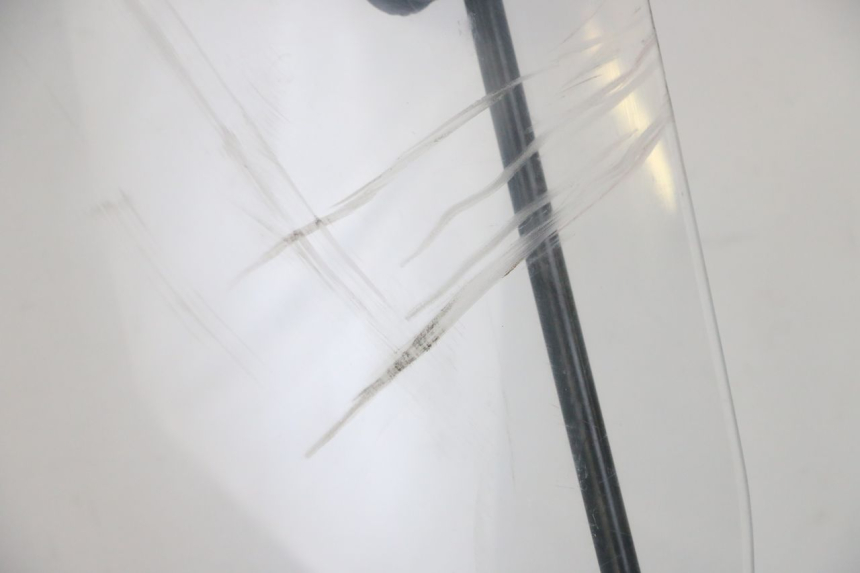 photo de PARABRISAS PEUGEOT E-VIVACITY 1 (2012 - 2018)