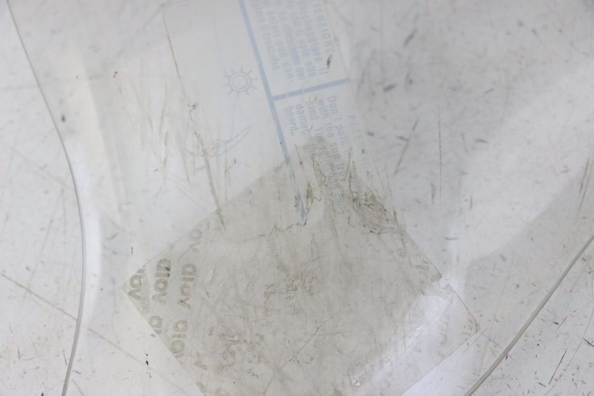 photo de PARABRISAS PIAGGIO VESPA LX IE 125 (2010 - 2012)
