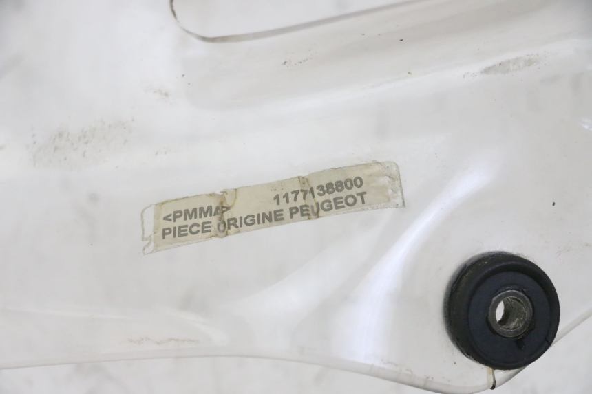 photo de PARABRISAS PEUGEOT SATELIS COMPRESSOR K15 125 (2006 - 2009)